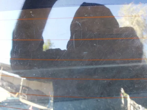 Luna trasera Toyota Auris II OEM AURIS II SZYBA TYŁ HB image 5