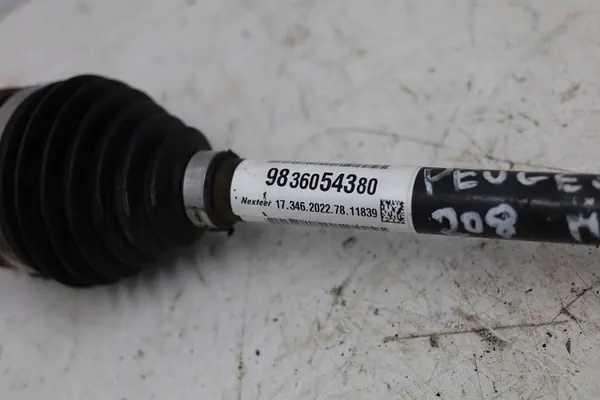 Eixo de transmissão dianteiro esquerdo Peugeot 208 II image 2