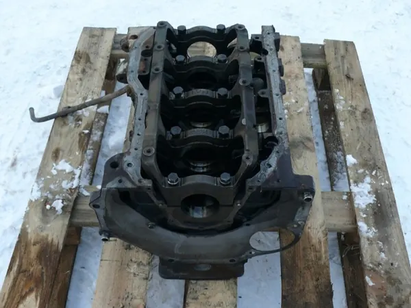 Bloque motor usado Mitsubishi Outlander I 2.0 4G63 image 6