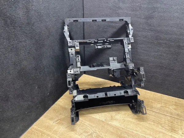 Land Rover Discovery 5 middenconsole handgreep JY3204268A image 3