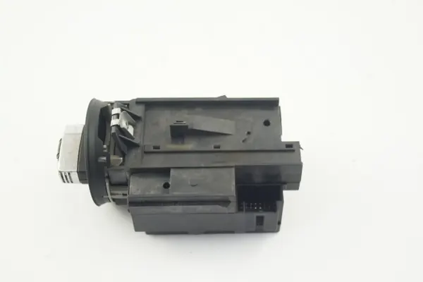 Tändningslås med nyckelläsare OEM 3C0905843J image 3