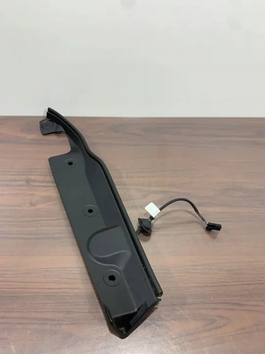 Tapete de porta-malas OEM 68416655AA Chrysler Pacifica image 4