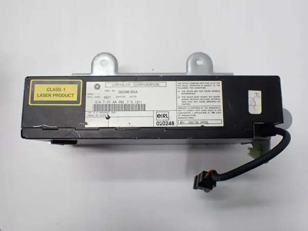Changer CD OEM 56038616AA pour Jeep Grand Cherokee WK image 7