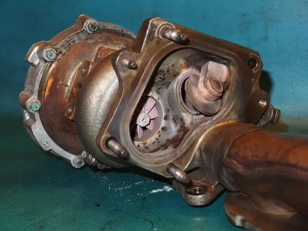 Turboalimentador 4.7 V8 Turbo M278 Mercedes A217 C217 W222 image 3