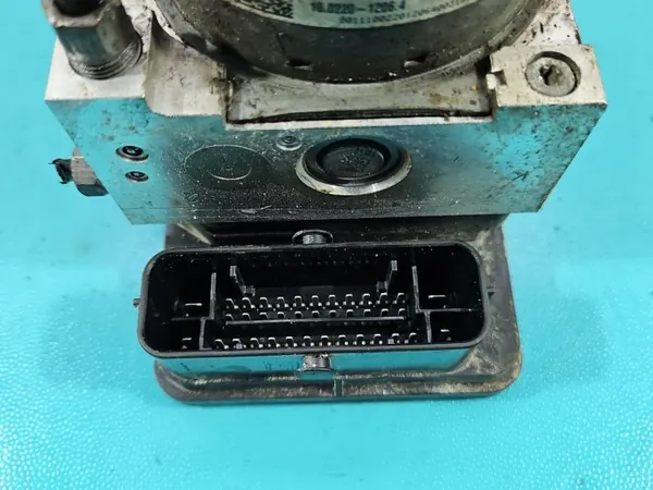 ABS-pump OEM 100916-39133 för Peugeot 2008 I image 3