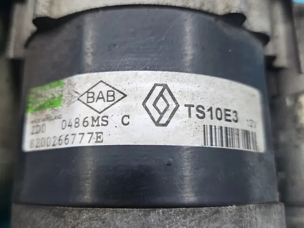 Motor de arranque Dacia Duster I 10-18 1.6 16V 8200266777E image 5