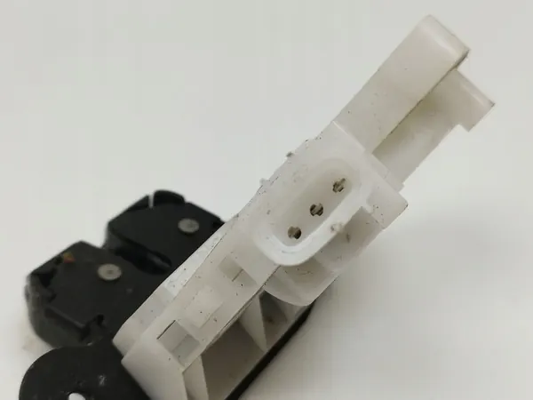 Fecho de porta-malas Toyota Verso-S 11920 image 3