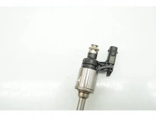 Audi A1 Brandstofinjector OEM 04E906036AE 1.0 TFSI image 9