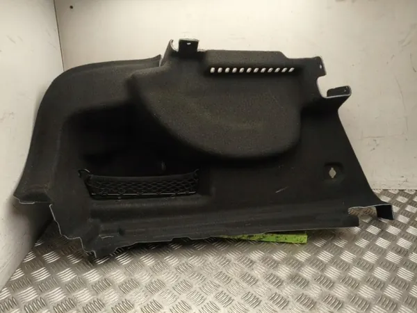 Mercedes-Benz A-Class V177 linker kofferbakbekleding OEM A1776904903 image 2