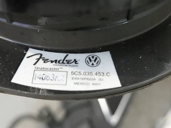 Fender Audiosystem OEM 5C6035456A mit Verstärker image 7