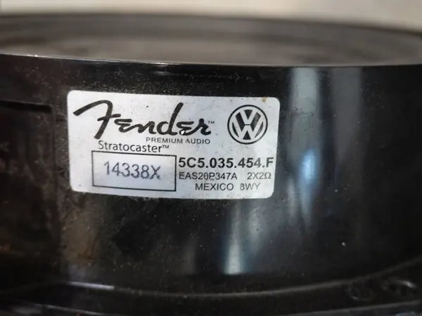 Fender Audiosystem OEM 5C6035456A mit Verstärker image 8