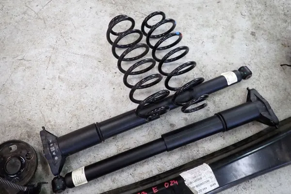 OEM AFO7186 takapyöräakselin palkki Citroen C3 IV image 5