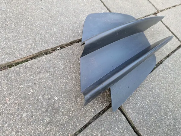 Grille de pare-chocs avant droite MERCEDES C-KLASA W205 AMG A2058857302 image 2