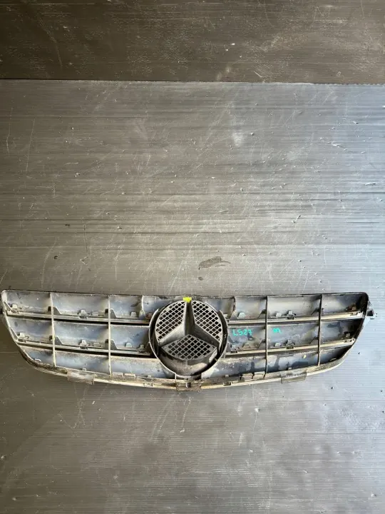 Jäähdyttimen Atrapa Chłodnicy OEM MERCEDES CLK220 2009 image 5