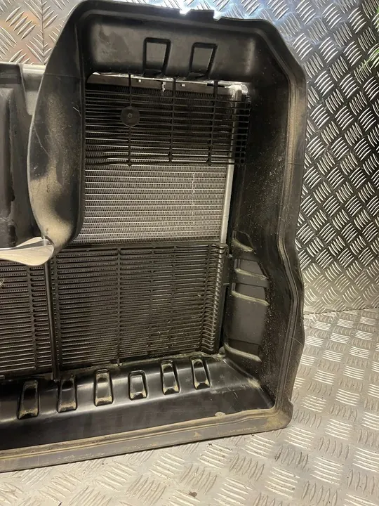 Conjunto de Ventilador de Refrigeración Renault Kangoo IV 4 Z.E. E-TECH image 2