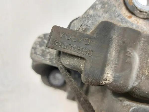 Volvo XC90 II D5 Motorhalterung rechts 31330588 image 3