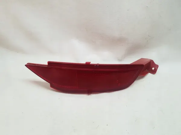 FORD FIESTA MK7 08-17 Takaluukun Heijastin Oikea OEM image 2