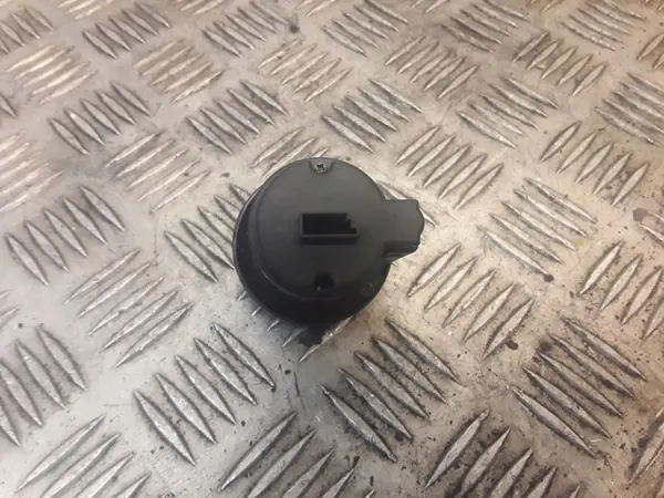 BMW 7 E38 Lichtschakelaar image 4