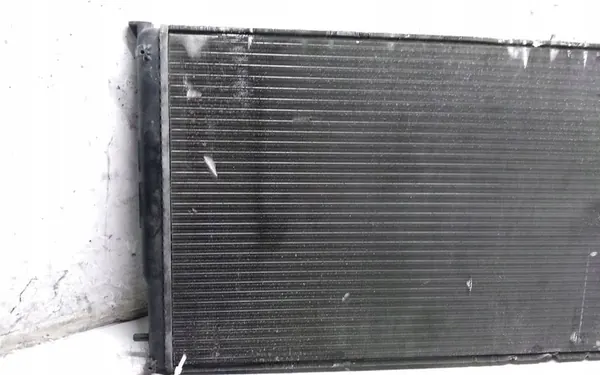 Radiador de agua RENAULT MEGANE SCENIC 1.9L diesel 2001 OEM 860405P image 4