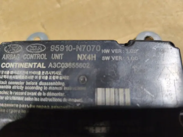 Sensor Air Bag OEM 95910-N7070 para Hyundai Tucson IV image 3