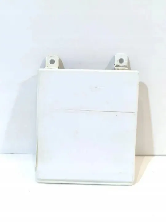 Polttoainesäiliön kansi OEM 788284942R Opel Vivarolle image 3