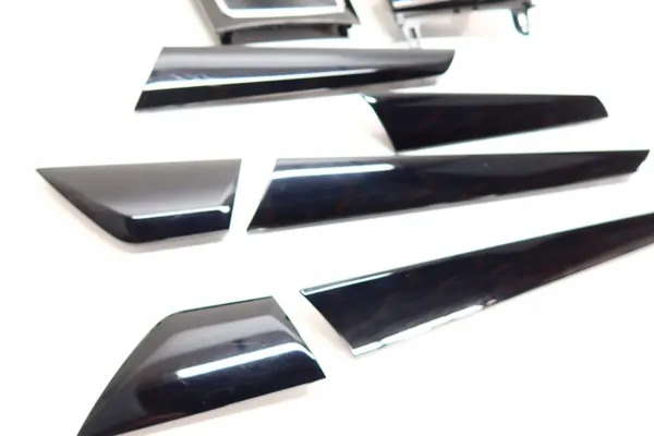 Panel de decoración Mercedes W204 OEM w204-dekor-0303 image 5