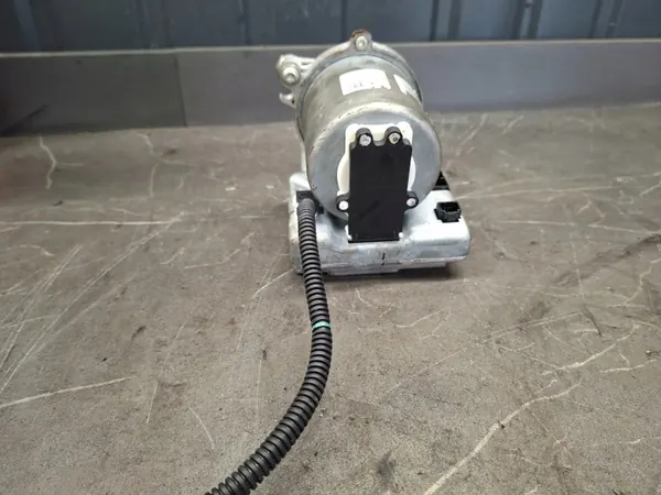 Renault Zoe Servomotor OEM 969005A image 7