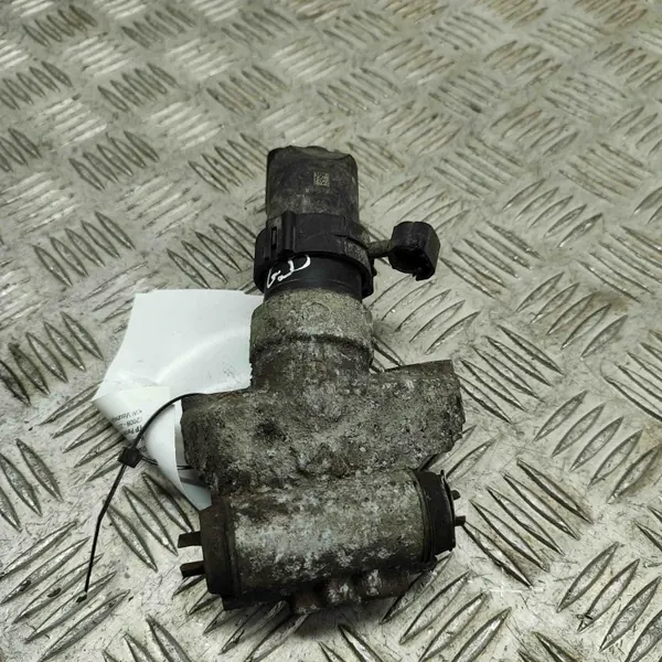 VW Touareg (7P5) achter rechter handremmotor OEM 11618115121 image 2