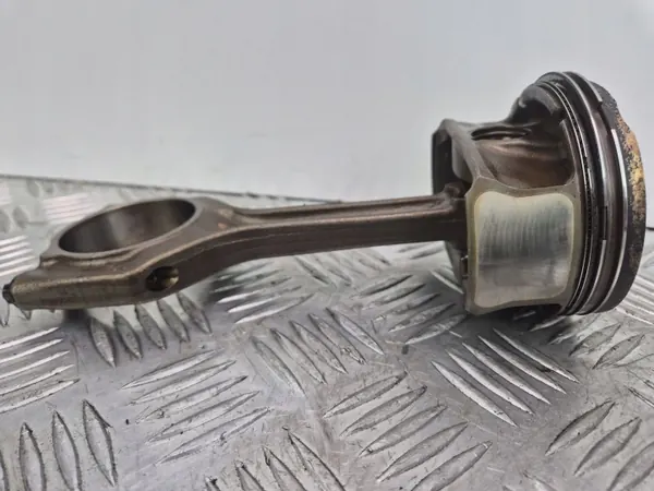 BMW N52 Biela Pistão OEM 7589201 image 4