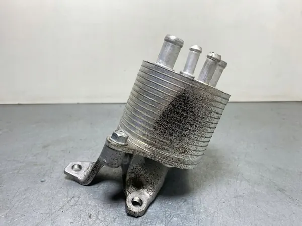 Vaihteistoöljynjäähdytin FBZ16919 OEM Subaru XV image 3