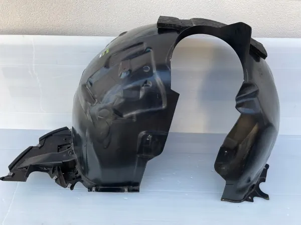 Audi Q3 83A Para-lamas dianteiro direito OEM 83A821172E image 2