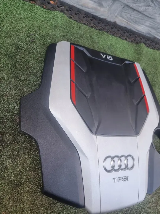 Audi SQ5 80A 3.0 TFSI Motorabdeckung OEM 06M103925 image 3