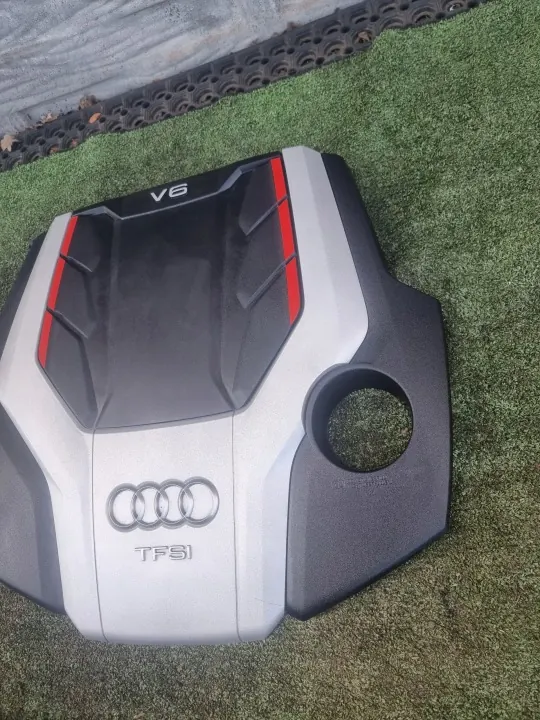 Audi SQ5 80A 3.0 TFSI Motorabdeckung OEM 06M103925 image 4