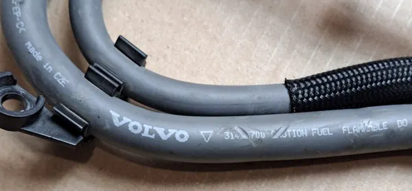 VOLVO V40 II V60 S80 II Capteur de pression de carburant - 31405791 image 7