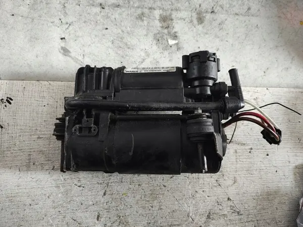 Mercedes W211 luchtveringpomp OEM 4154031120 image 2