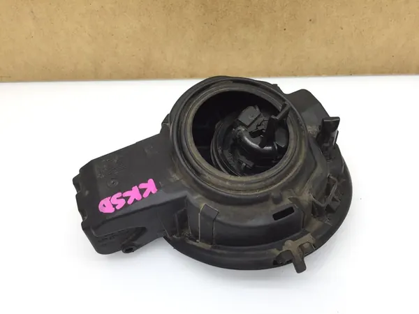 PEUGEOT 308 T9 II 1.6 EHDI Bränsletanklock OEM 9678707480 image 4