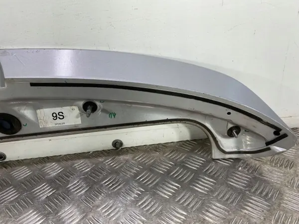 Hyundai ix35 Spoiler OEM 812102Y000 - Gebraucht image 9