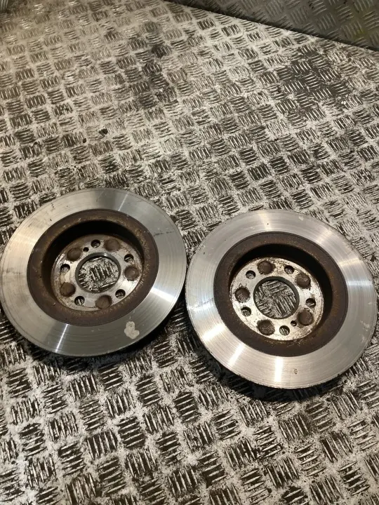 OEM A 000 423 16 12 takajarrulevy Mercedes SLC:lle image 3