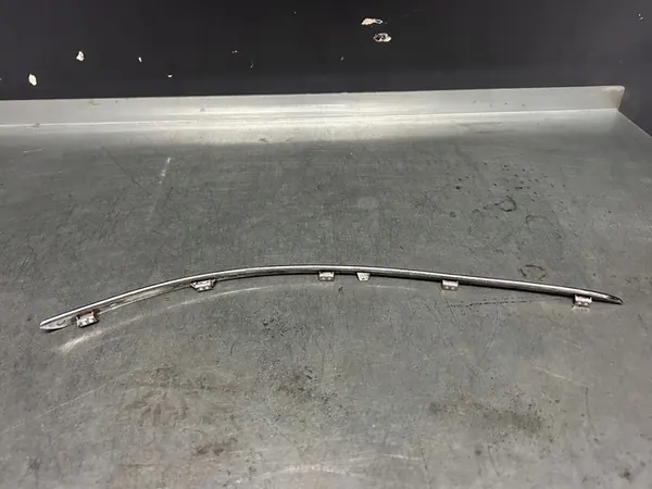 Rivestimento paraurti anteriore sinistro Mercedes B-Class W245 Cromo 07-11 OEM image 2