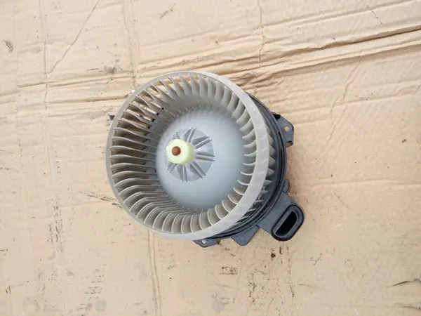 Toyota OE Blästerfläkt OEM 272700-8085 för Auris II image 5