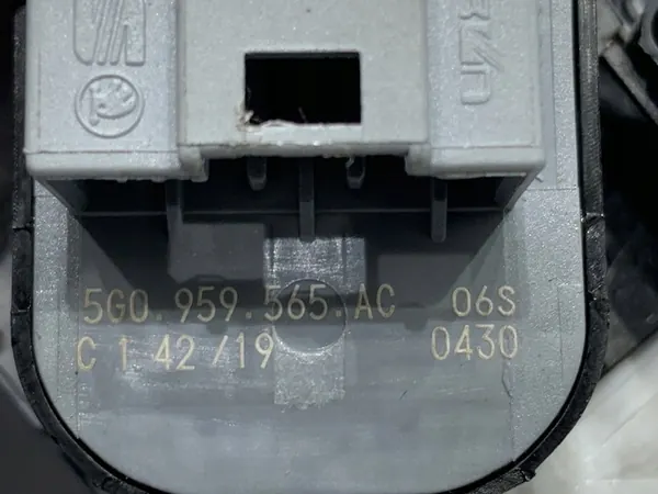 VW GOLF VII Spiegelverstellschalter 5G0959565AC image 4