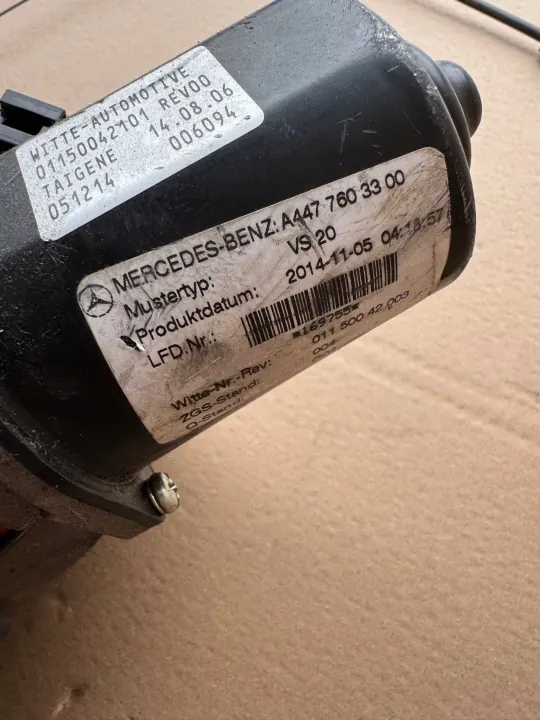 Mercedes-Benz OE A4477603300 Atuador Porta Deslizante image 3