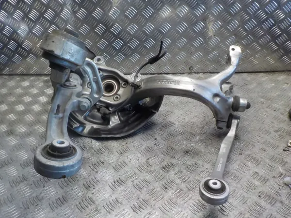 Audi A6 C6 3.0 TDI linker voorwielophanging OEM AUDI A6 C6 ZWROTNICA L.P. image 3