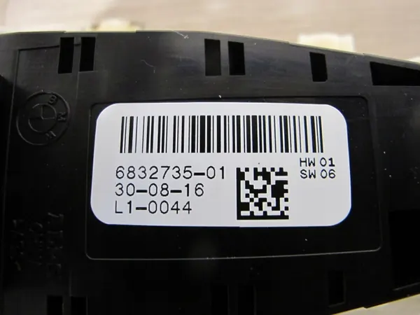 Türrollo-Set OEM 6832735 für BMW G32 image 4