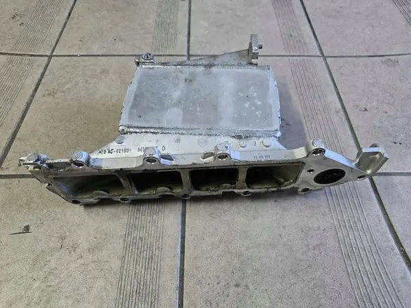 Coletor de admissão VW Audi Skoda 2.0 TDI 04L 766B image 2