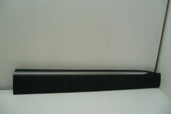 OEM 87734-P2000/PP KIA Moldura Puerta Derecha Delantera image 2