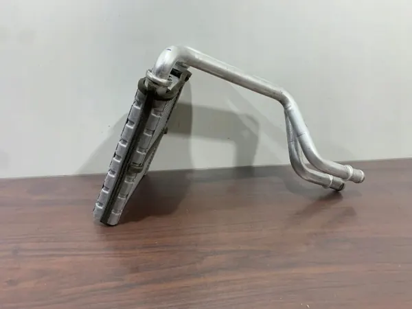 Mitsubishi Outlander IV ilmastointi höyrystin OEM FBZ28634 image 2