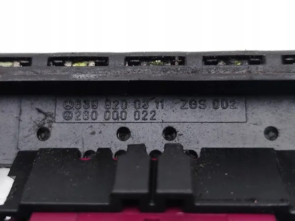 Faixa porta lateral Mercedes-Benz Vito OEM 6398200311 Esquerda image 7