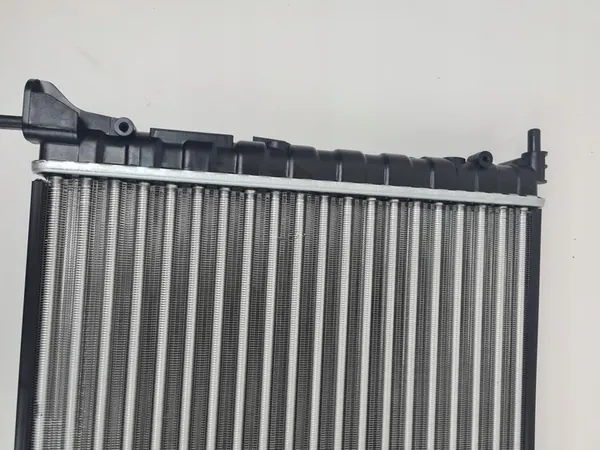 Radiador de refrigeración del motor NRF 58023 image 7