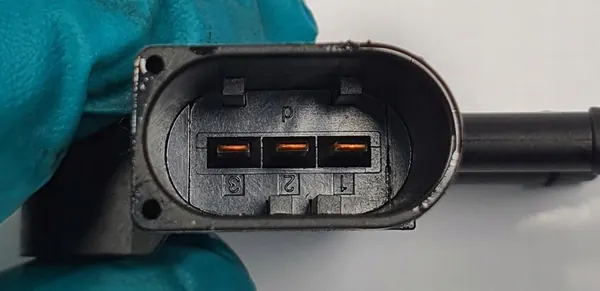 MERCEDES 3.0 PAKOPUTKEN PAINEANTURI A0071536128 image 2